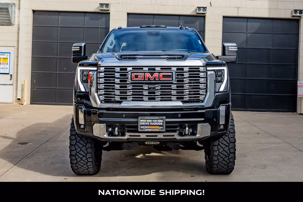 2024 GMC Sierra 2500HD Denali Reserve Crew Cab Image 4