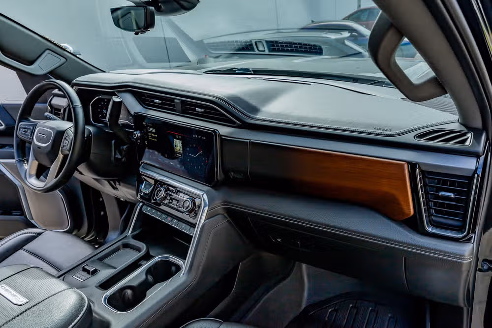 2024 GMC Sierra 2500HD Denali Reserve Crew Cab Image 18