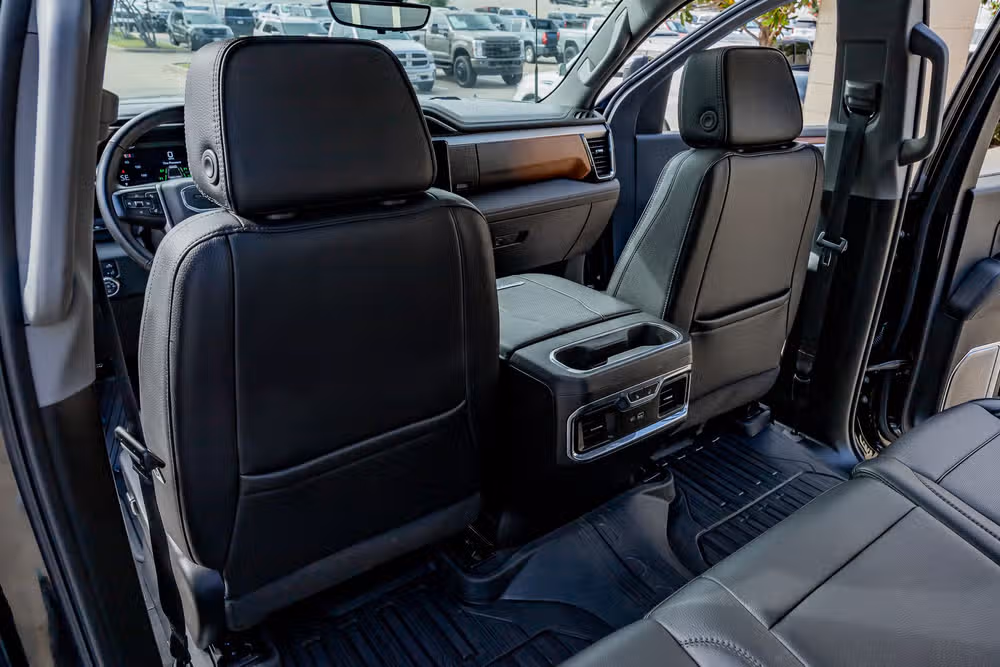 2024 GMC Sierra 2500HD Denali Reserve Crew Cab Image 35