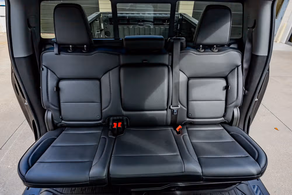 2024 GMC Sierra 2500HD Denali Reserve Crew Cab Image 36