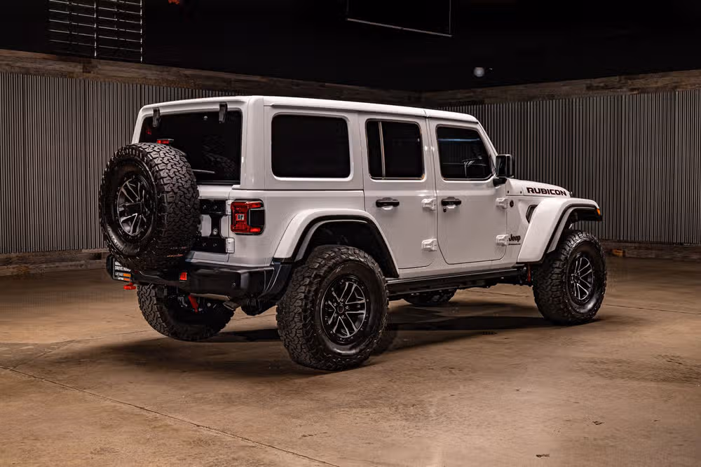 2026 Jeep Wrangler Rubicon X Image 9