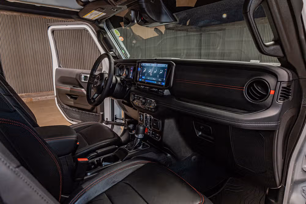 2026 Jeep Wrangler Rubicon X Image 14