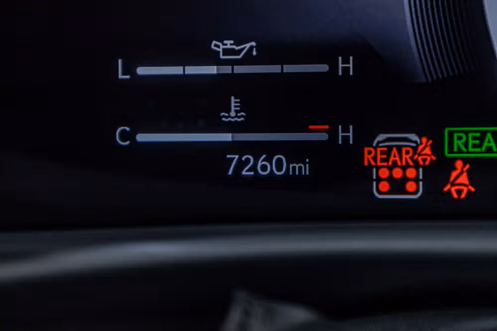 2025 Lexus LX 700h Overtrail Image 18