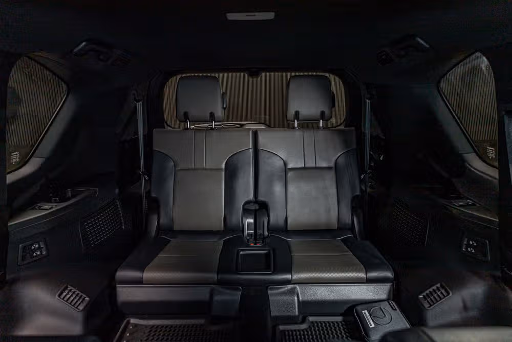 2025 Lexus LX 700h Overtrail Image 26