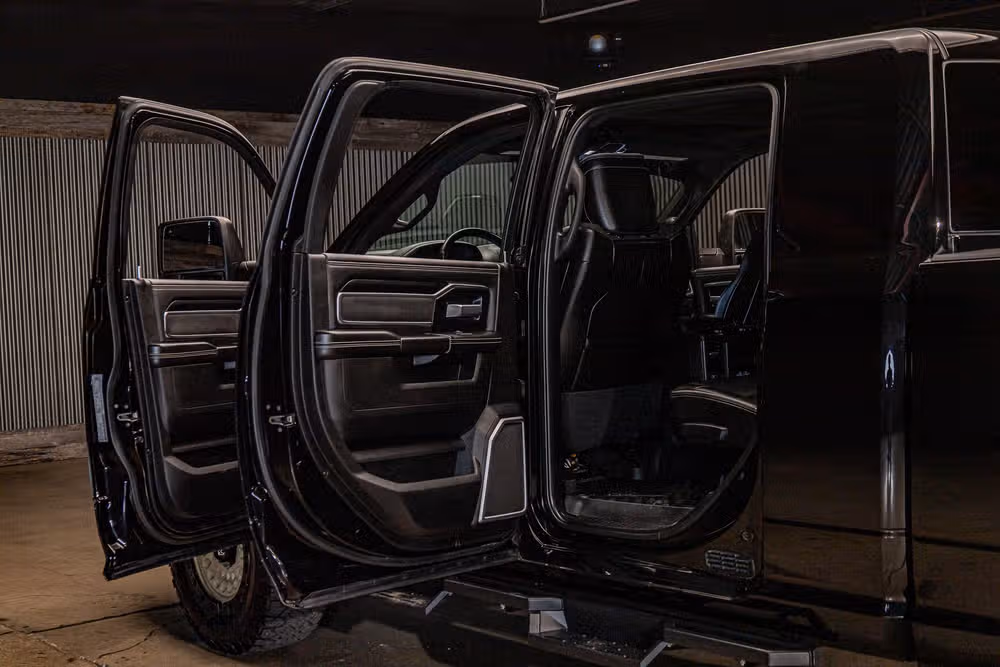 2024 Ram 3500 Laramie Mega Cab Image 28