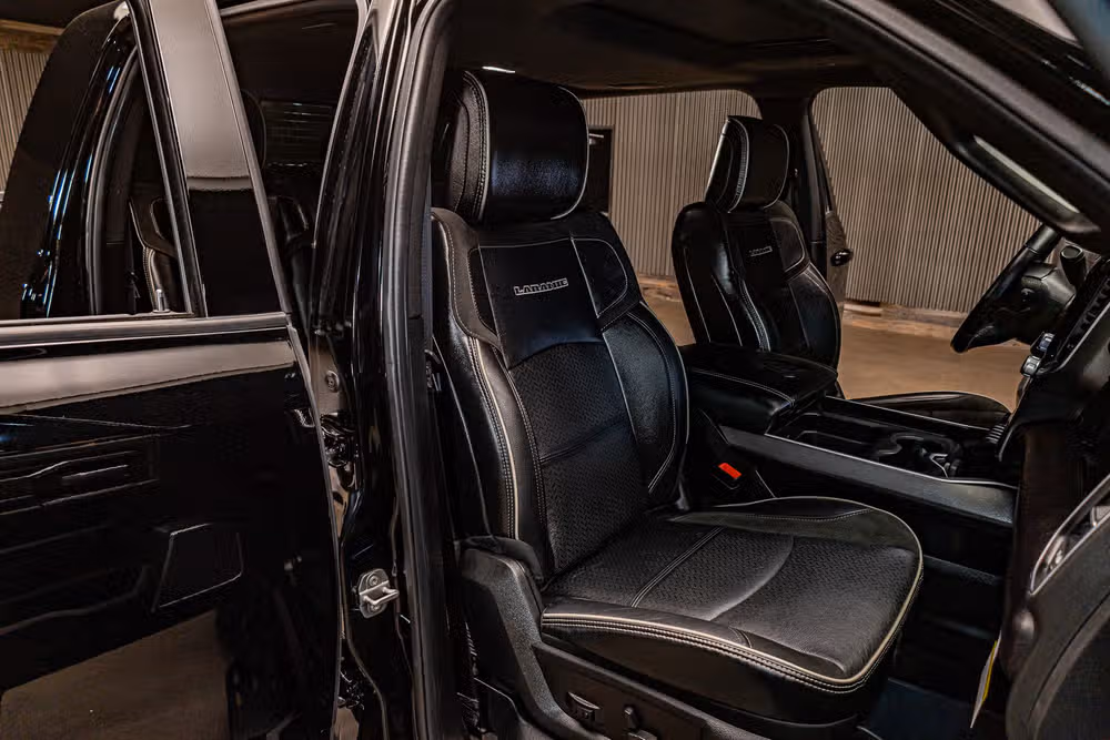 2024 Ram 3500 Laramie Mega Cab Image 27