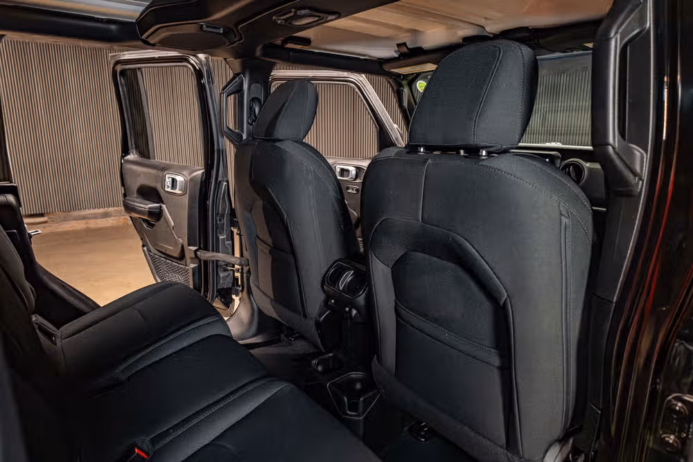 2023 Jeep Gladiator Willys Crew Cab Image 23