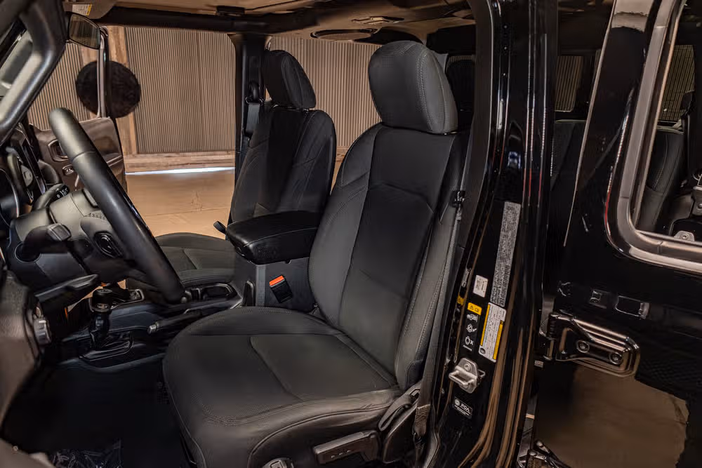 2023 Jeep Gladiator Willys Crew Cab Image 20