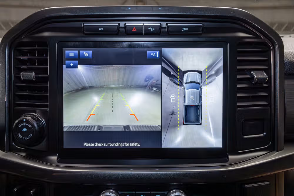 2023 Ford F-150 XLT SuperCrew Image 22