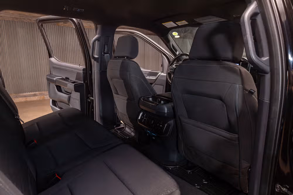 2023 Ford F-150 XLT SuperCrew Image 28