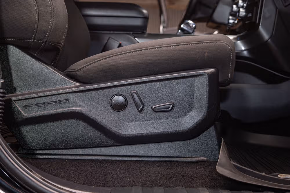2023 Ford F-150 XLT SuperCrew Image 29