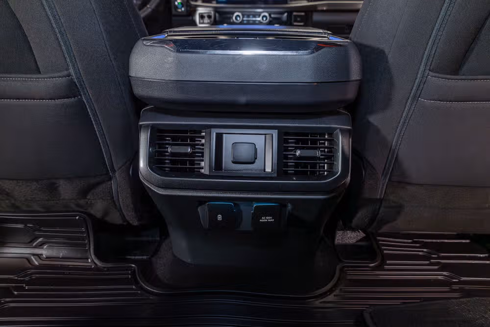 2023 Ford F-150 XLT SuperCrew Image 26