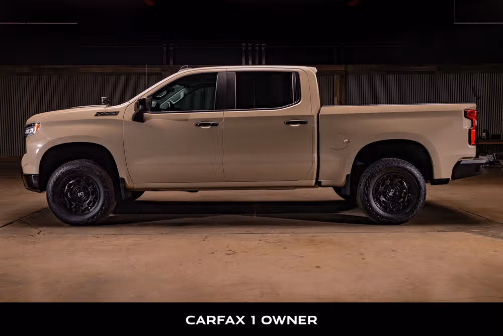 2023 Chevrolet Silverado 1500 LT Trail Boss Crew Cab Image 5