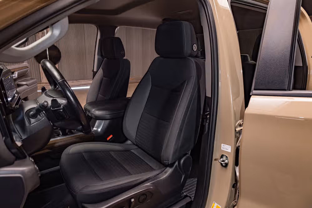 2023 Chevrolet Silverado 1500 LT Trail Boss Crew Cab Image 19