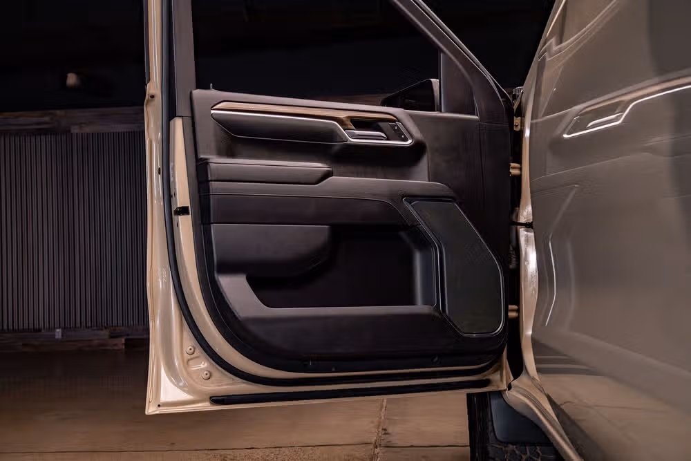 2023 Chevrolet Silverado 1500 LT Trail Boss Crew Cab Image 27
