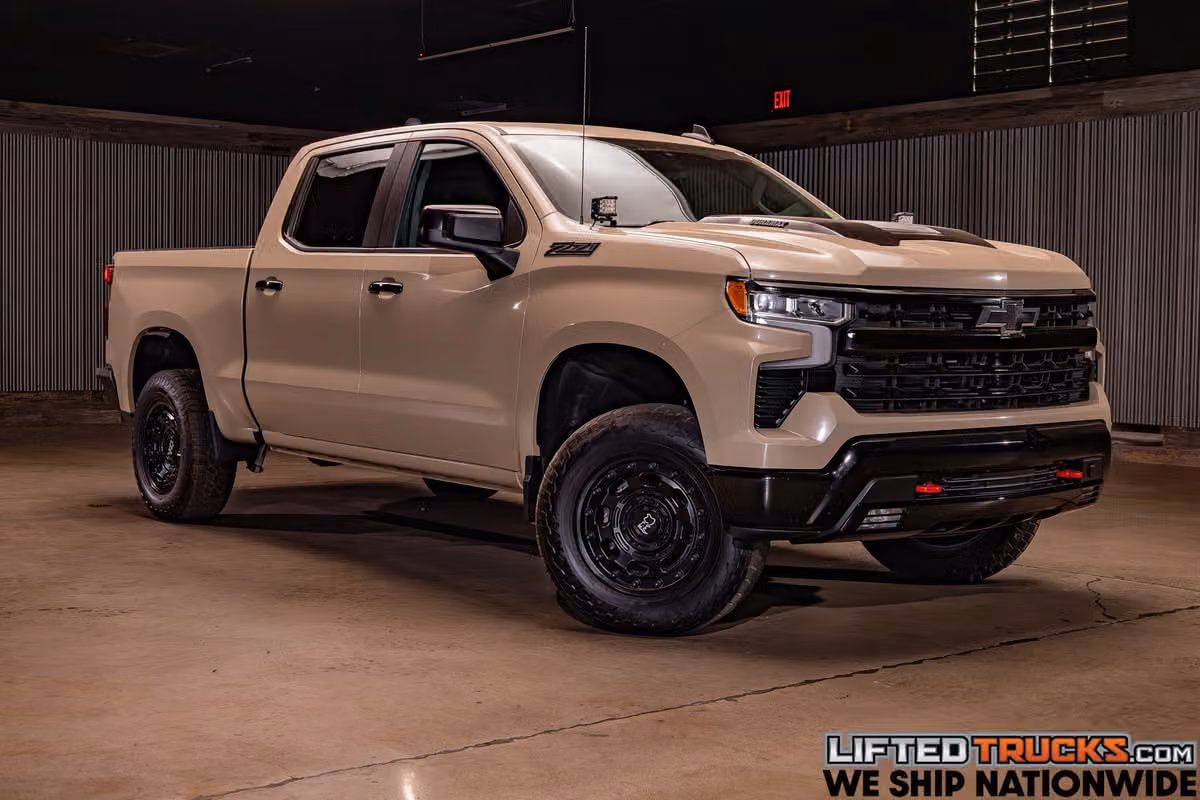 2023 Chevrolet Silverado 1500 LT Trail Boss Crew Cab