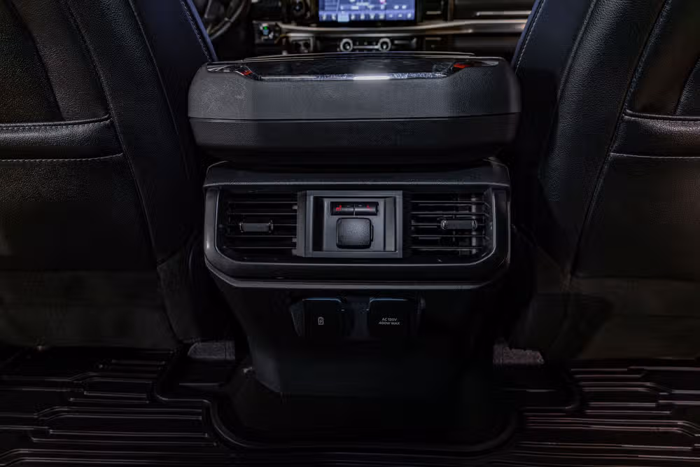 2022 Ford F-150 Lariat SuperCrew Image 28