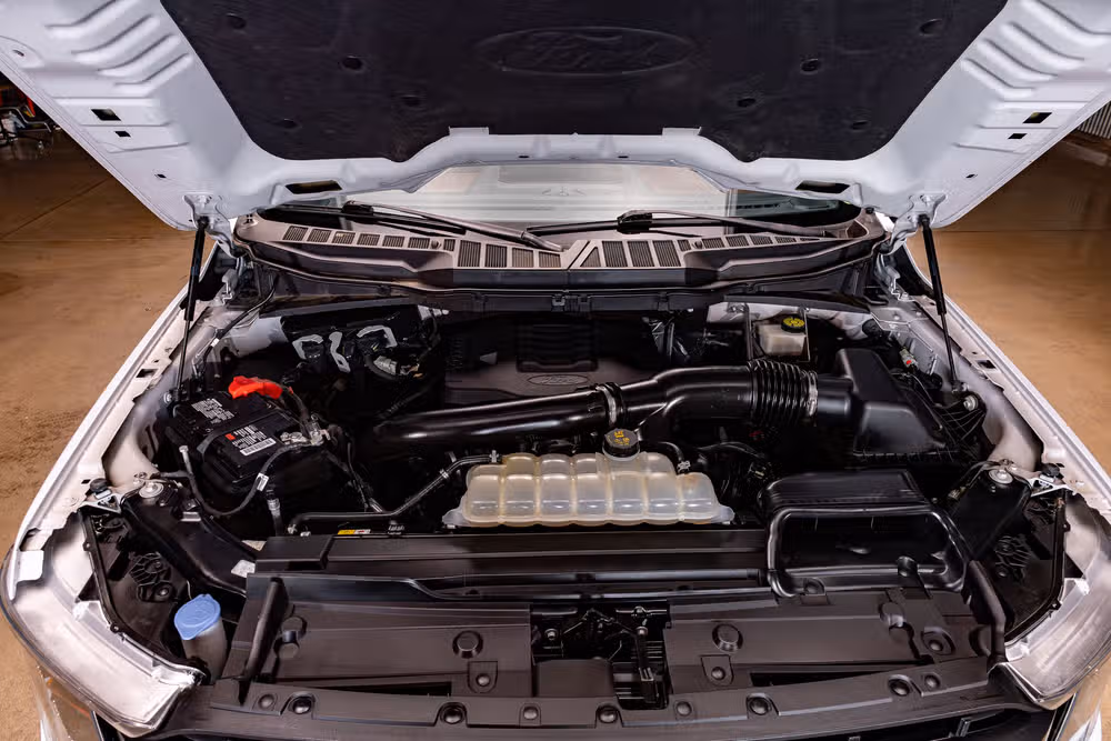2022 Ford F-150 Lariat SuperCrew Image 36