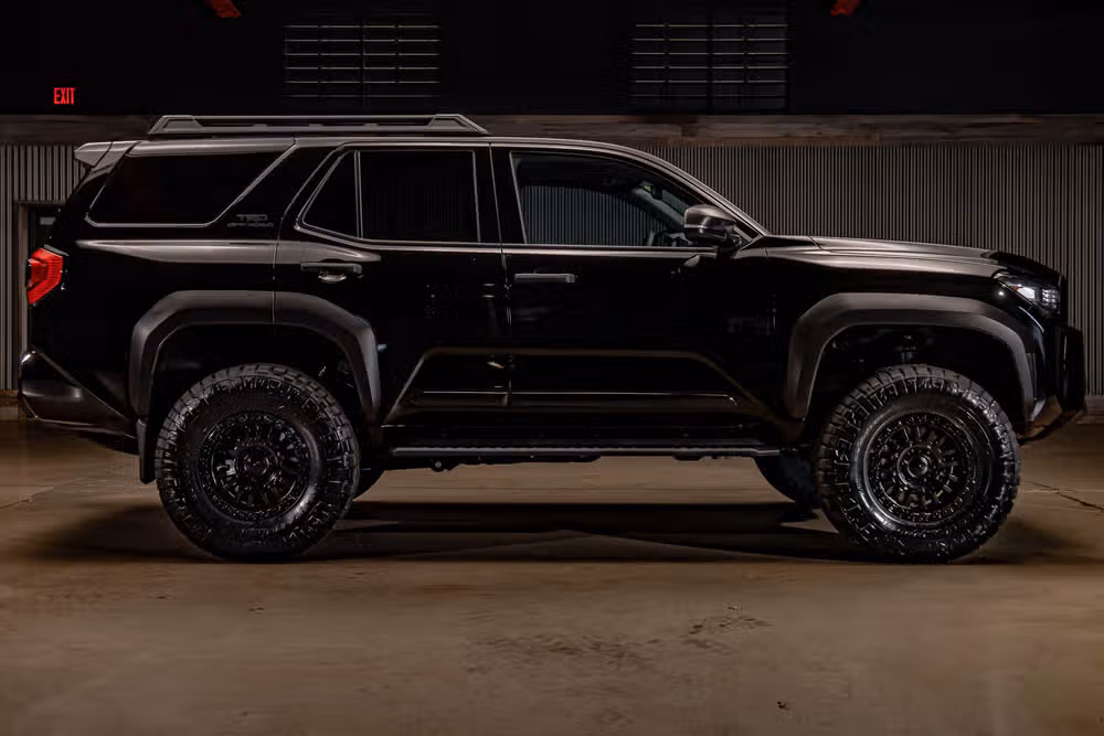 2026 Toyota 4Runner TRD Off-Road Image 11