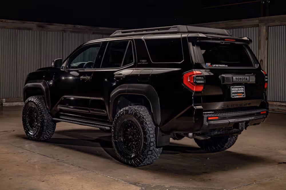 2026 Toyota 4Runner TRD Off-Road Image 7