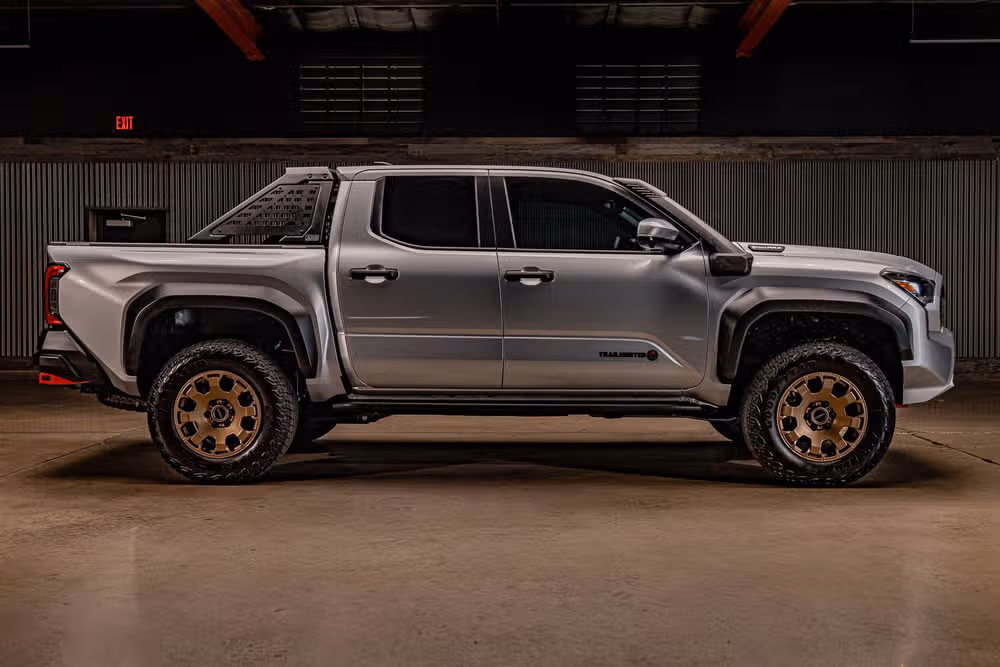 2026 Toyota Tacoma Trailhunter HV Double Cab Image 10