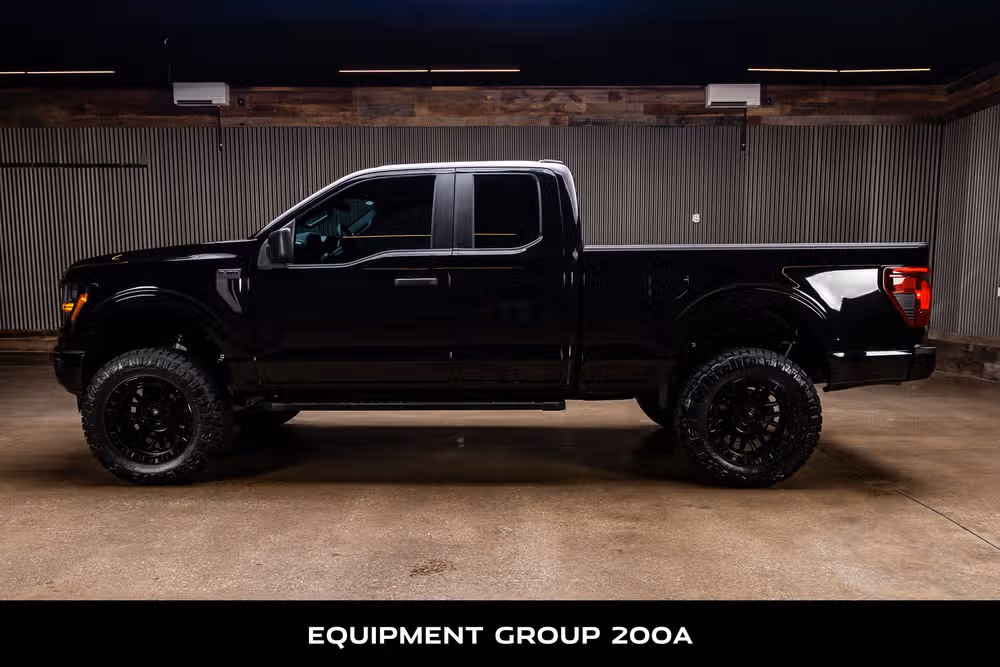 2025 Ford F-150 STX SuperCab Image 6
