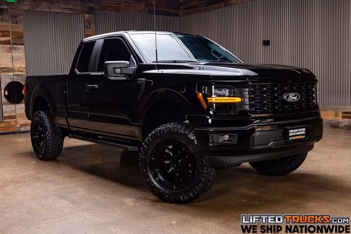2025 Ford F-150 STX SuperCab
