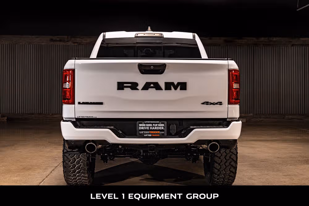 2025 Ram 1500 Laramie Crew Cab Image 8