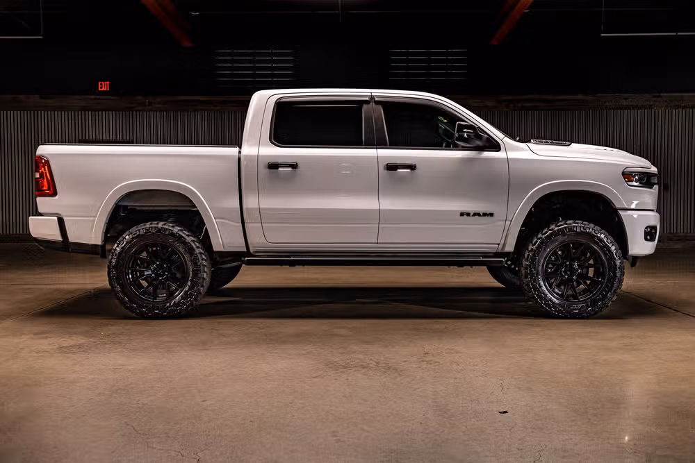 2025 Ram 1500 Laramie Crew Cab Image 11