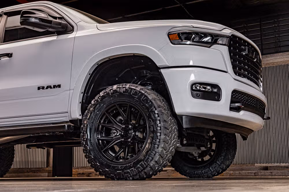 2025 Ram 1500 Laramie Crew Cab Image 16