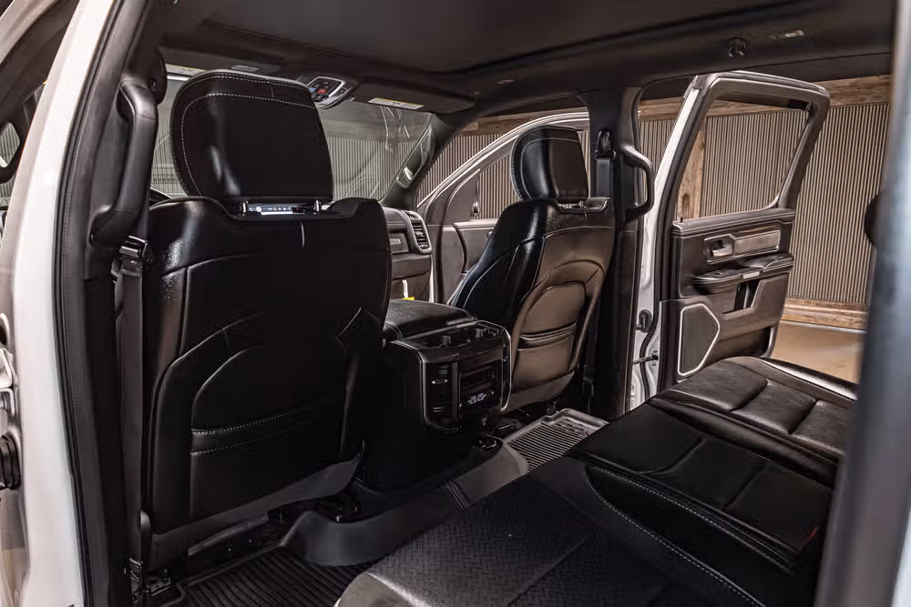 2025 Ram 1500 Laramie Crew Cab Image 27