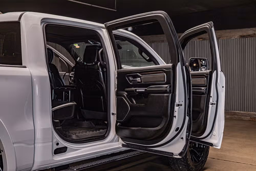 2025 Ram 1500 Laramie Crew Cab Image 35