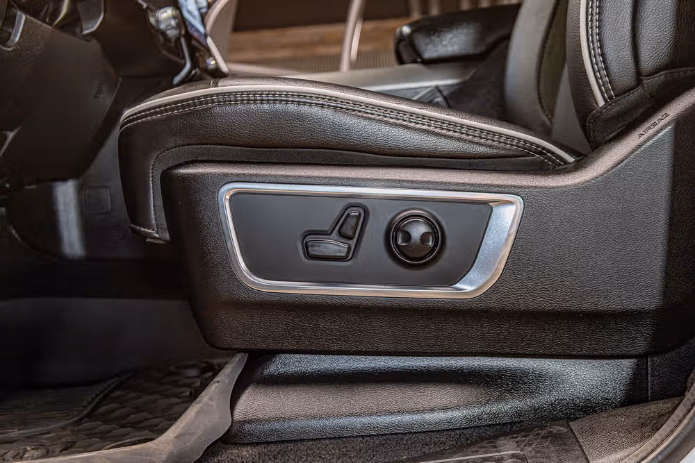 2025 Ram 1500 Laramie Crew Cab Image 26