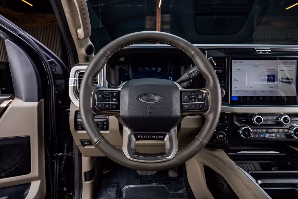 2026 Ford F-250 Super Duty Platinum Plus Crew Cab Image 19