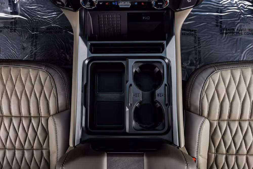 2026 Ford F-250 Super Duty Platinum Plus Crew Cab Image 28
