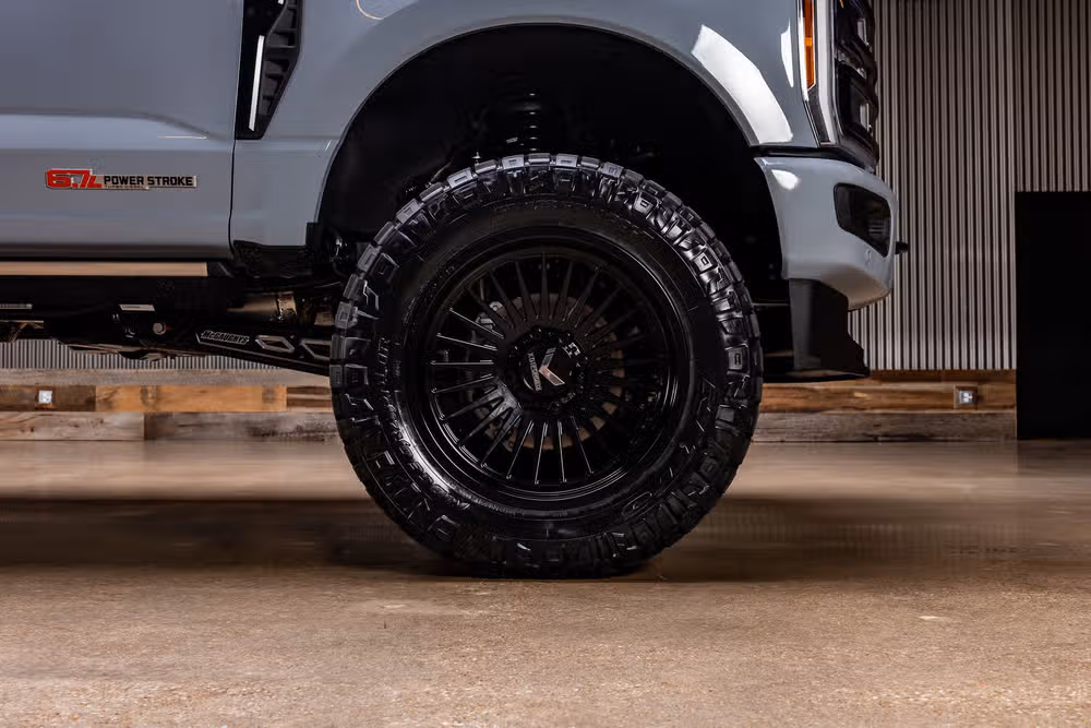 2026 Ford F-250 Super Duty Platinum Crew Cab Image 12