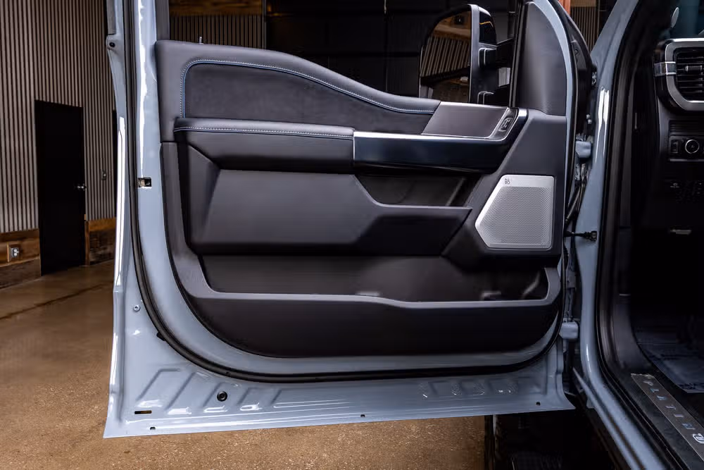 2026 Ford F-250 Super Duty Platinum Crew Cab Image 38