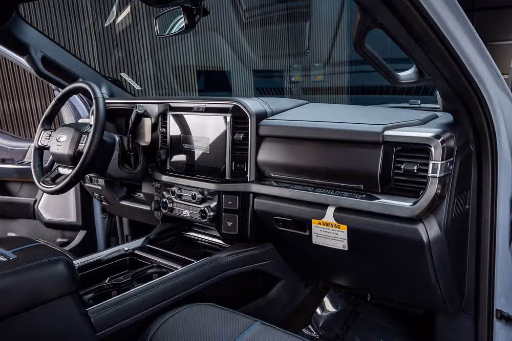 2026 Ford F-250 Super Duty Platinum Crew Cab Image 18