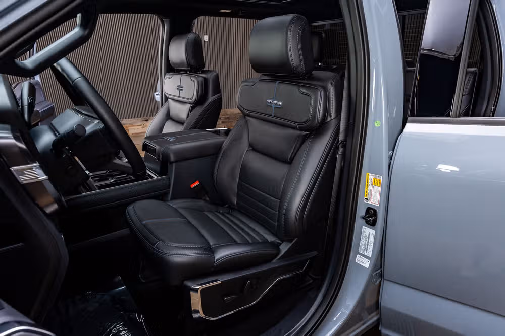 2026 Ford F-250 Super Duty Platinum Crew Cab Image 31