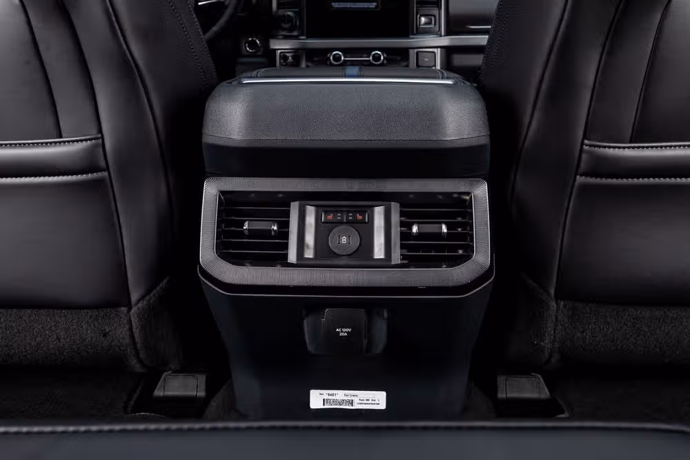 2026 Ford F-250 Super Duty Platinum Crew Cab Image 35
