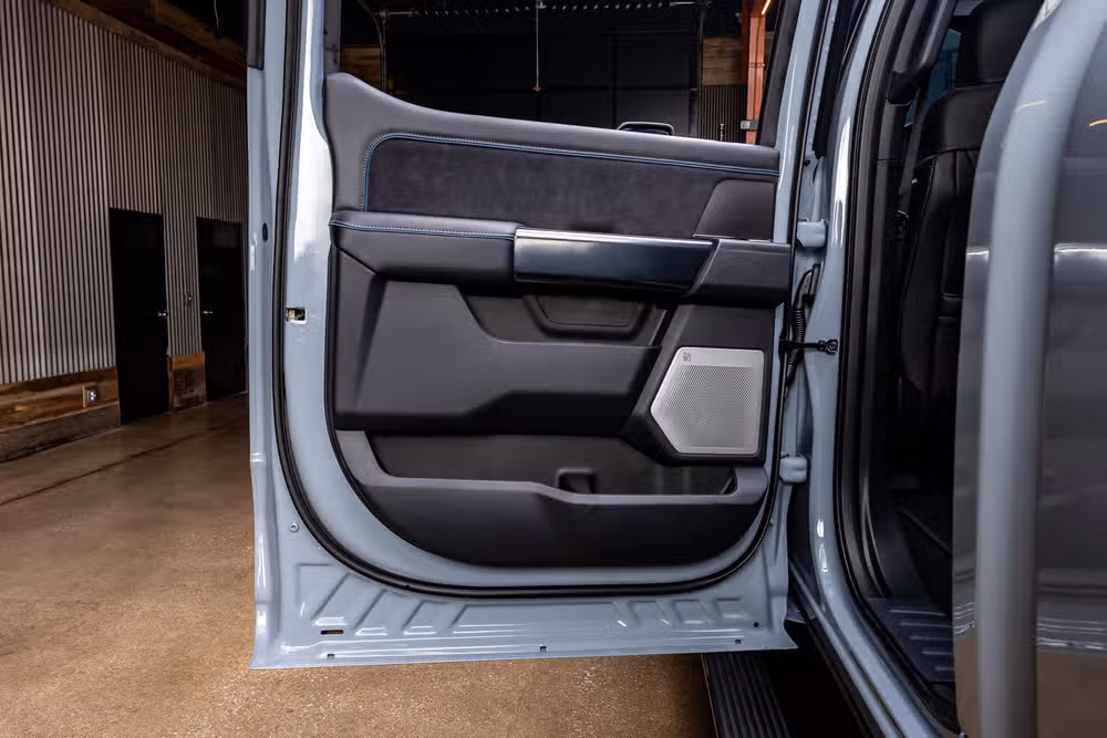 2026 Ford F-250 Super Duty Platinum Crew Cab Image 40