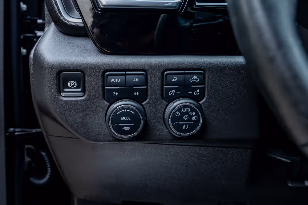2024 Chevrolet Silverado 1500 LT Trail Boss Crew Cab Image 22