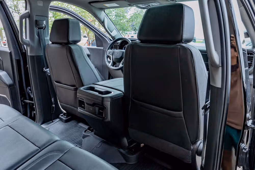 2024 Chevrolet Silverado 1500 LT Trail Boss Crew Cab Image 33