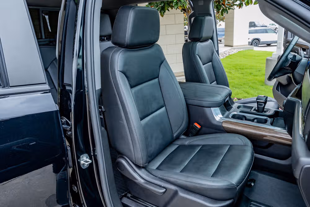2024 Chevrolet Silverado 1500 LT Trail Boss Crew Cab Image 32