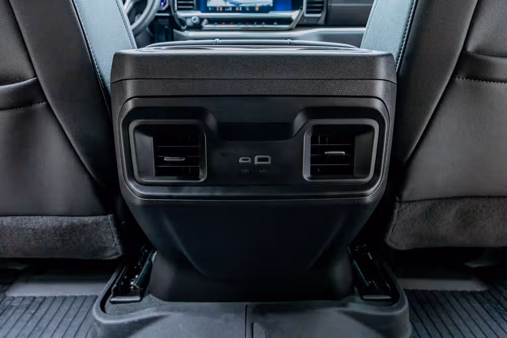 2024 Chevrolet Silverado 1500 LT Trail Boss Crew Cab Image 34