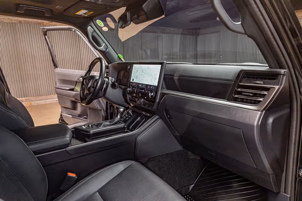2025 Lexus GX 550 Overtrail Image 15
