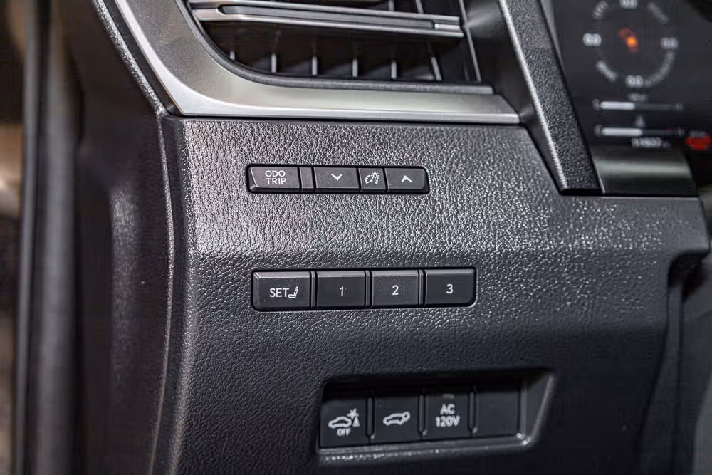2025 Lexus GX 550 Overtrail Image 17