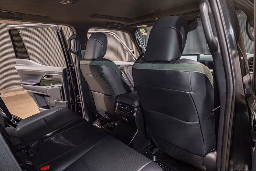 2025 Lexus GX 550 Overtrail Image 26