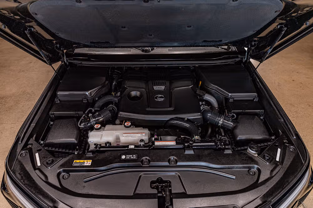 2025 Lexus GX 550 Overtrail Image 32