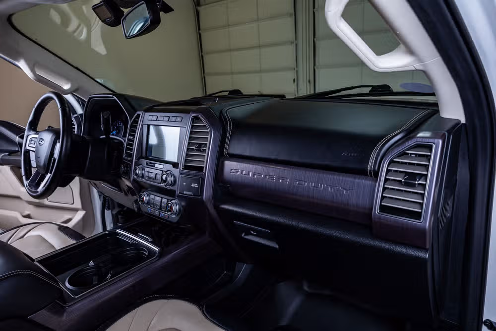 2020 Ford F-350 Super Duty Limited Crew Cab Image 18